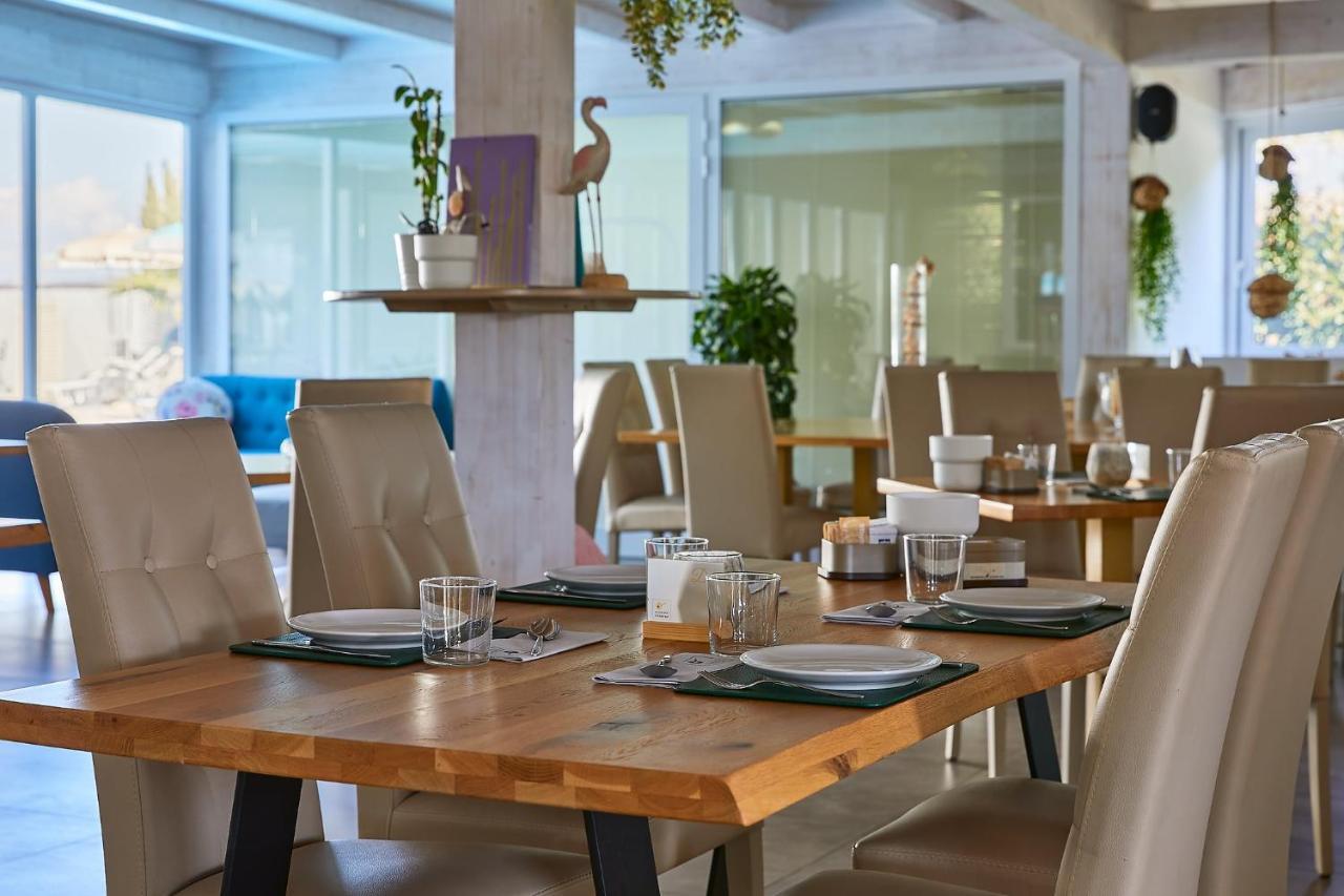 Golden Hotel مارينا دي سيسينا المظهر الخارجي الصورة
