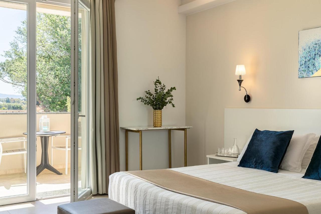 Golden Hotel مارينا دي سيسينا المظهر الخارجي الصورة